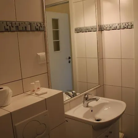 999 Aparthostel Auberge de jeunesse *