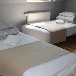 999 Aparthostel Hostel *