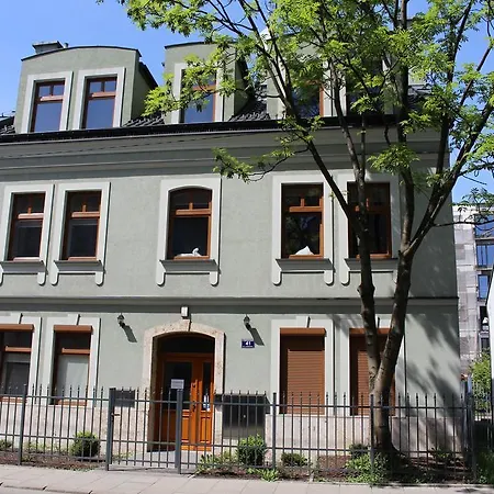 Vandrarhem 999 Aparthostel Kraków