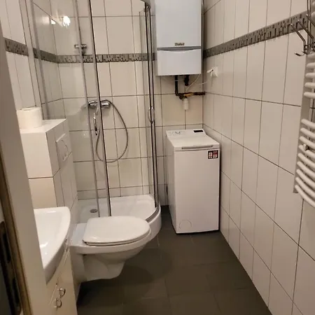 999 Aparthostel Hostel Kraków