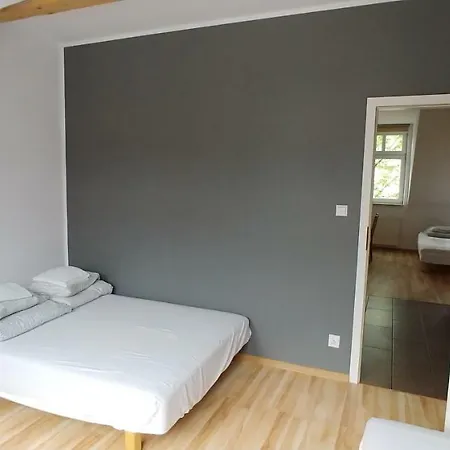 999 Aparthostel Hostel Kraków