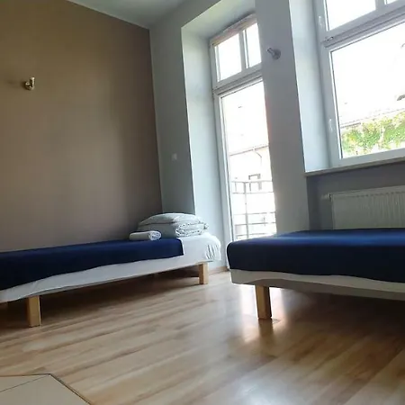 Vandrarhem 999 Aparthostel *
