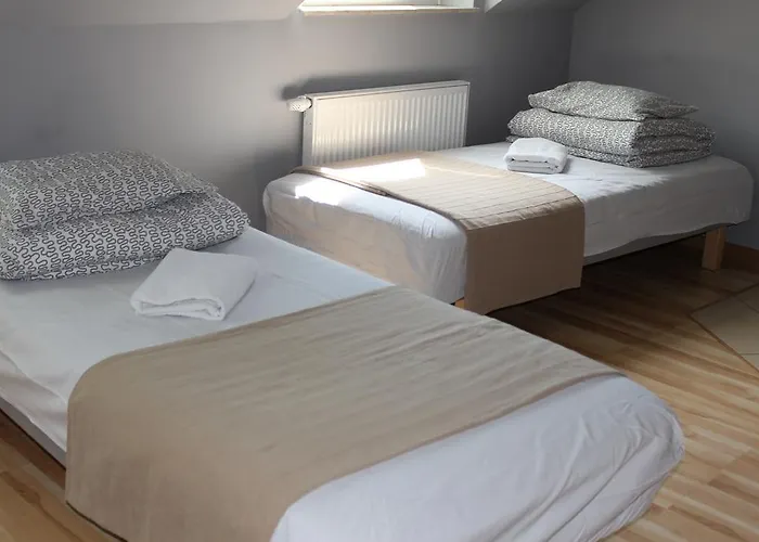 999 Aparthostel Hostel *