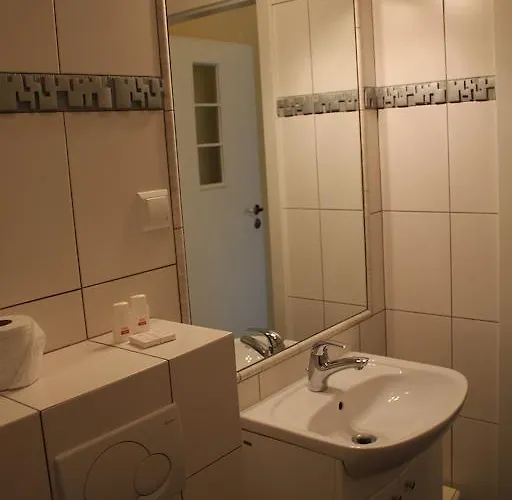 999 Aparthostel Hostel *