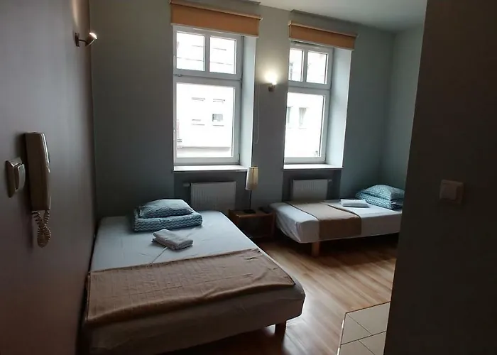 999 Aparthostel Hostel *