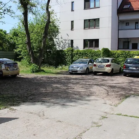 999 Aparthostel Hostel *