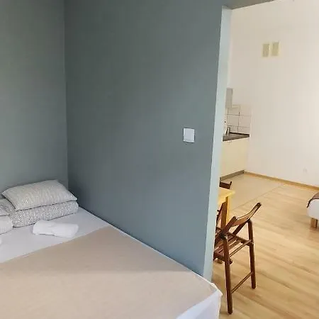 999 아파트호스텔